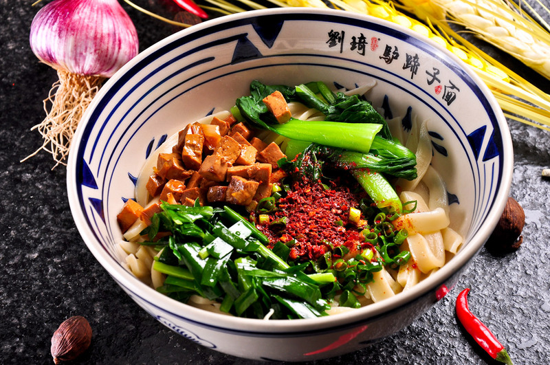 文章附图